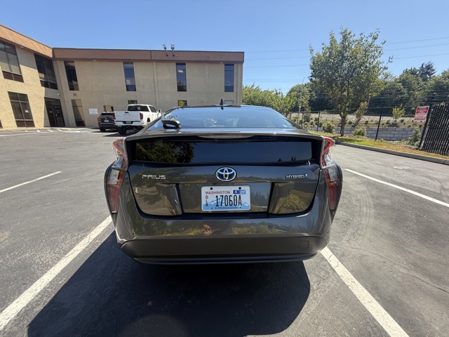 Prius 5